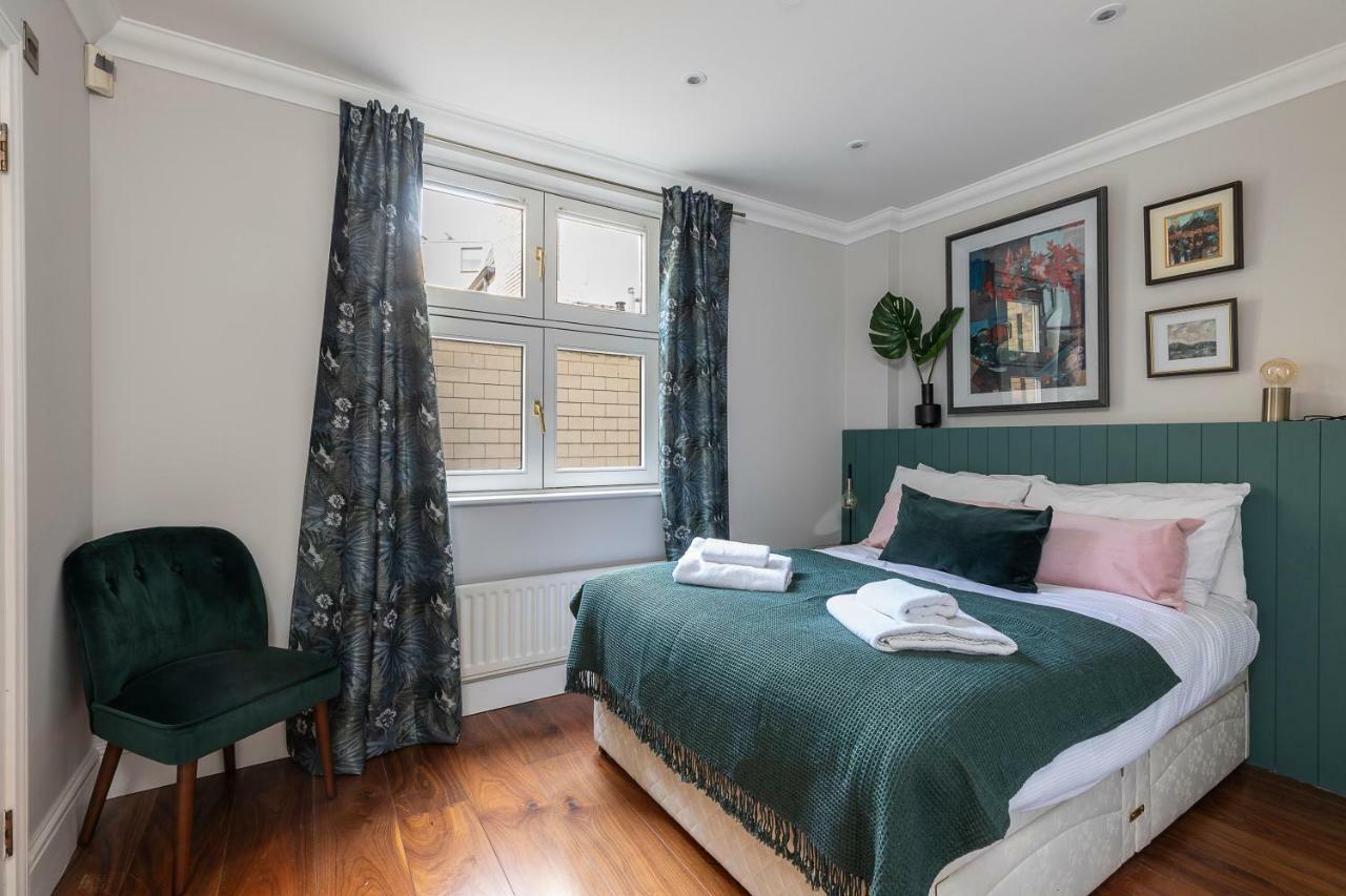 Joivy Beautiful 2 Bed Apt In The Heart Of Mayfair, Close To Tube Apartment Londra Exterior foto