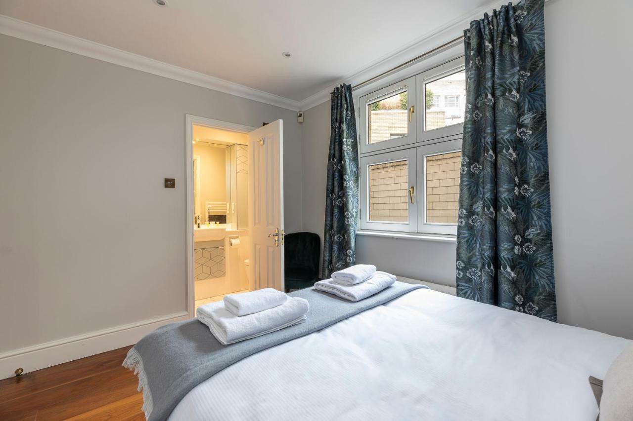 Joivy Beautiful 2 Bed Apt In The Heart Of Mayfair, Close To Tube Apartment Londra Exterior foto