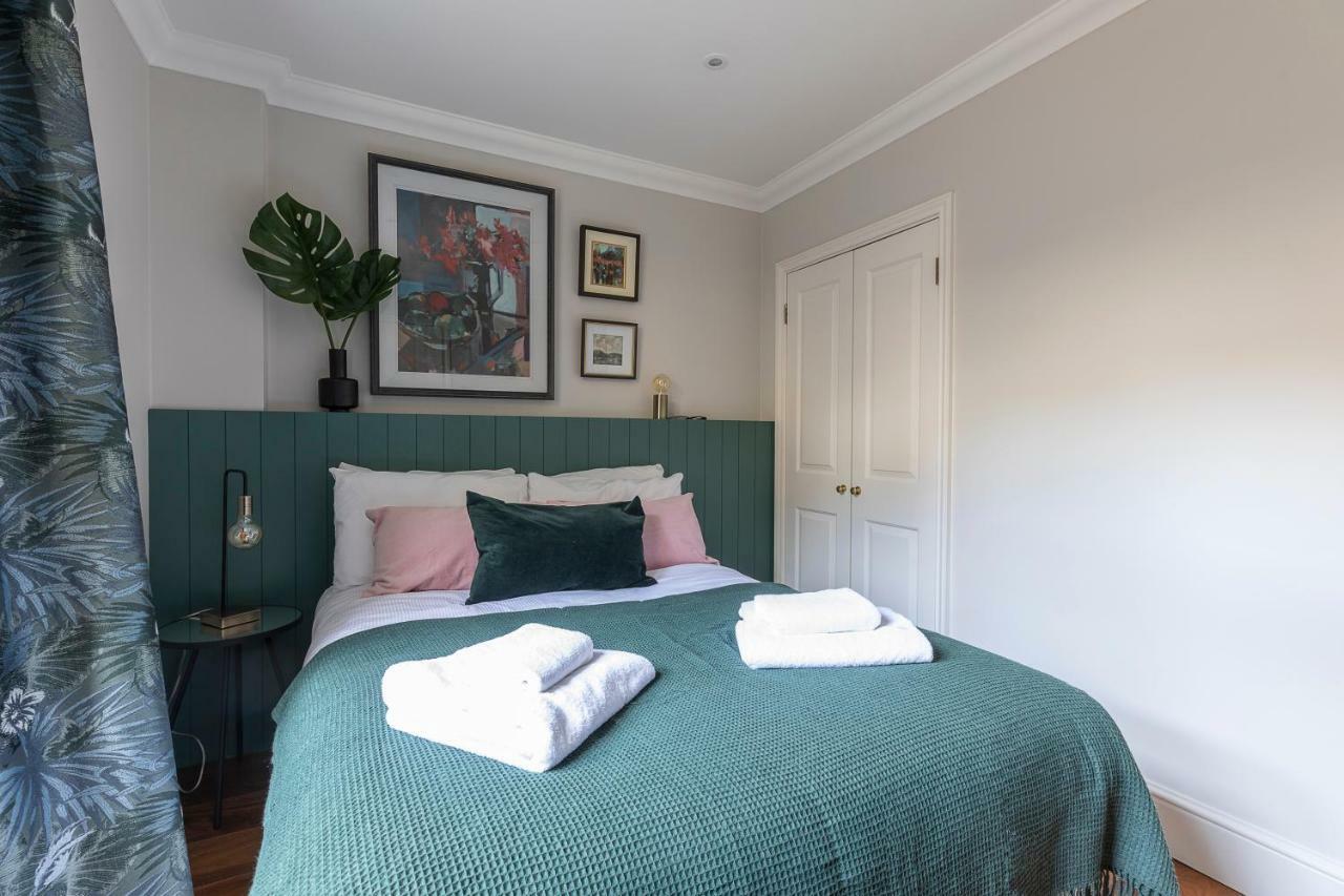 Joivy Beautiful 2 Bed Apt In The Heart Of Mayfair, Close To Tube Apartment Londra Exterior foto